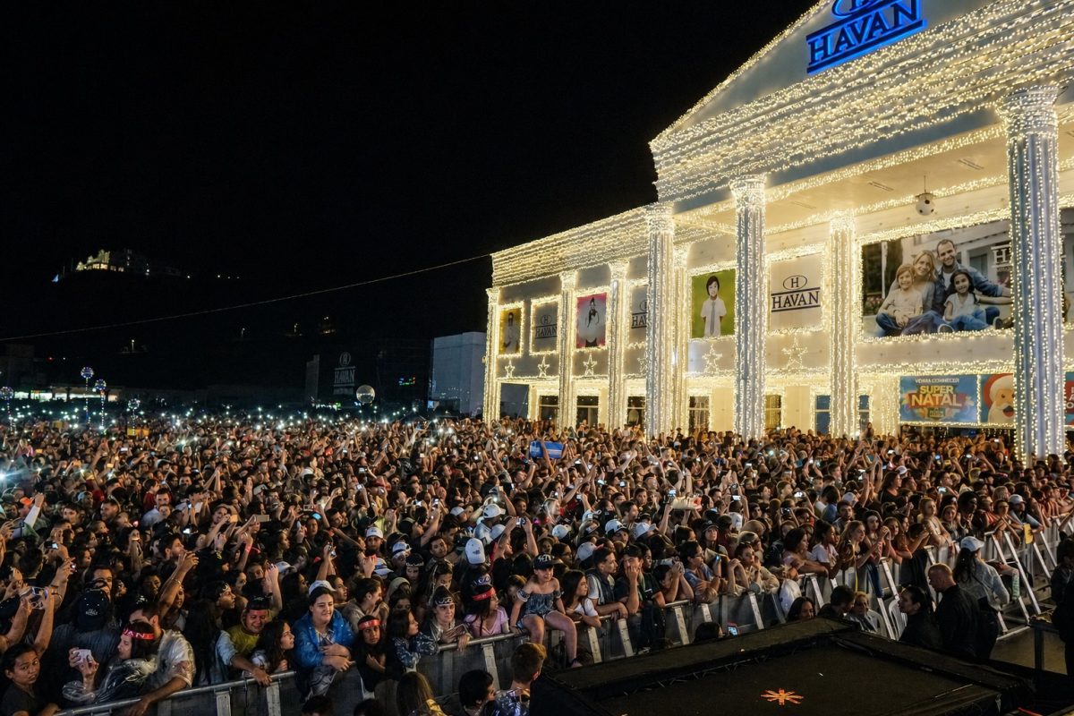 Confirmado: Ana Castela faz mega show no Natal Luz Havan em Brusque